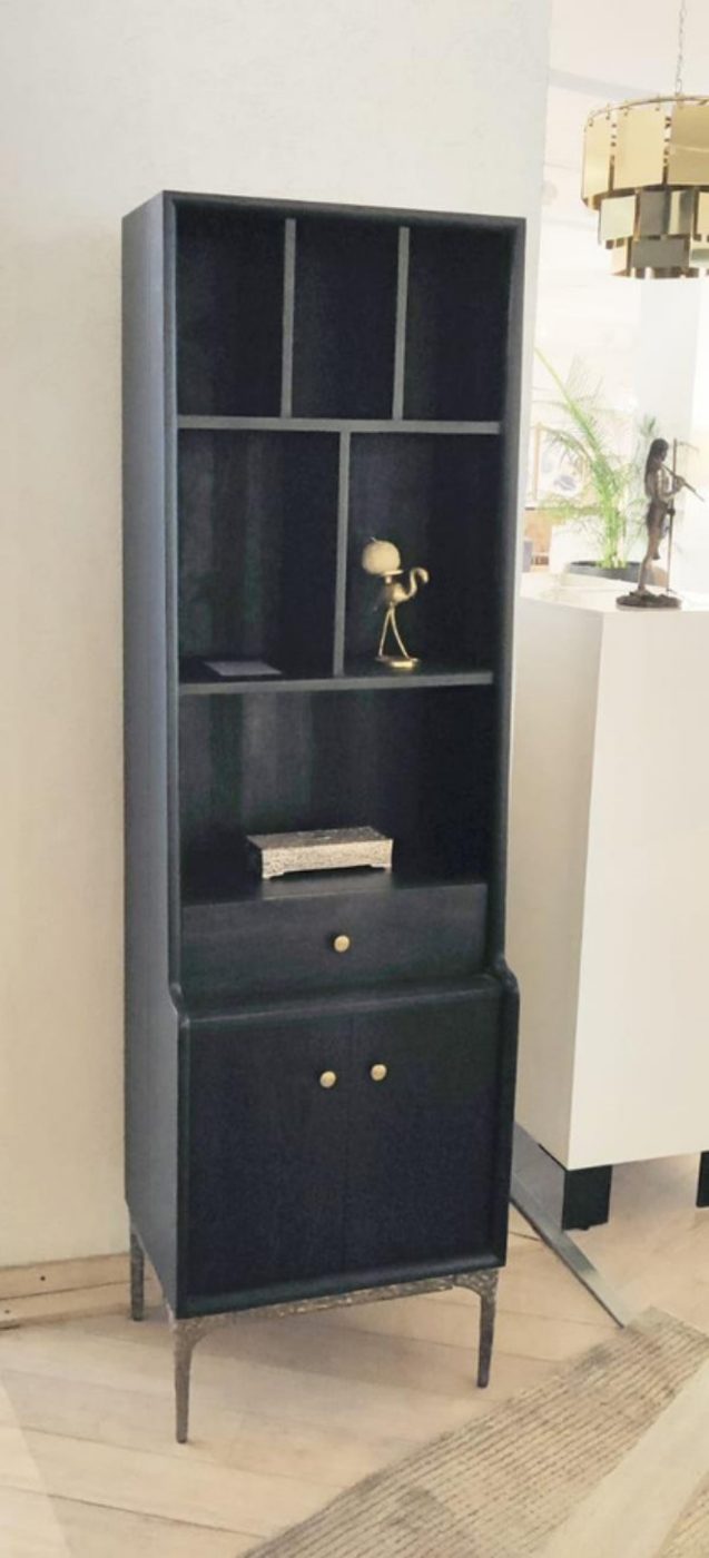 Kulu Unit — Ebonised Oak · Black