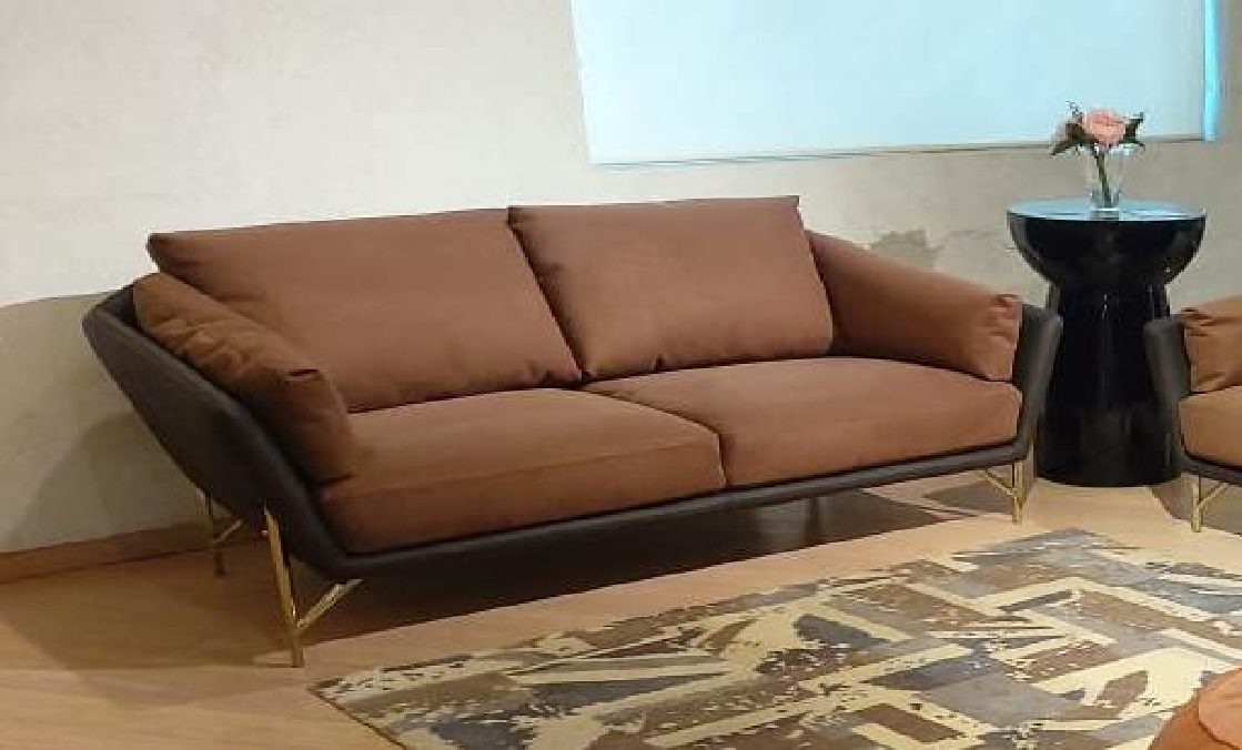 Venere Sofa — Leather & Fabric